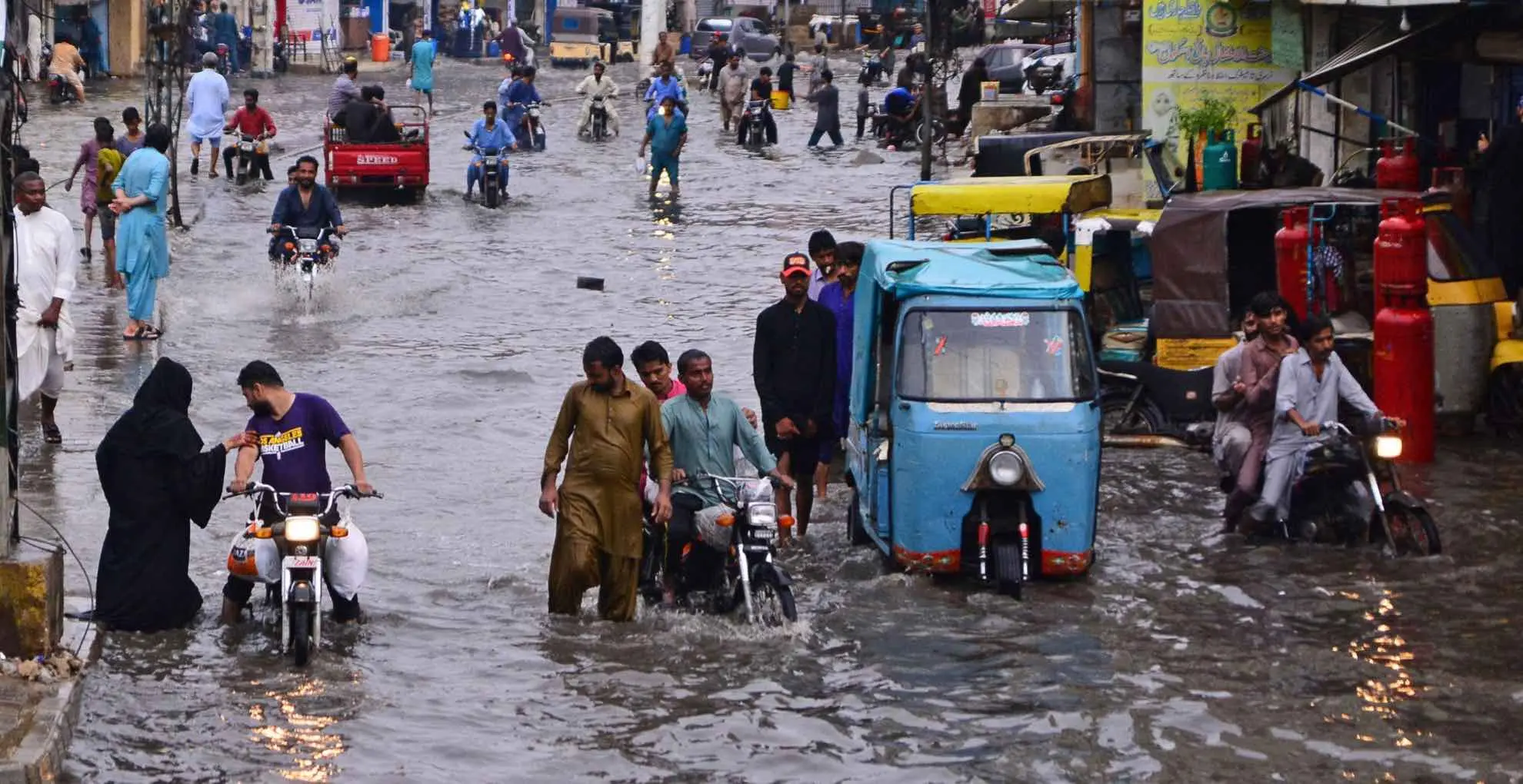 Karachi Monsoon Crisis Exposes Truth: Why Bahria Town's Drainage System Saves Millions